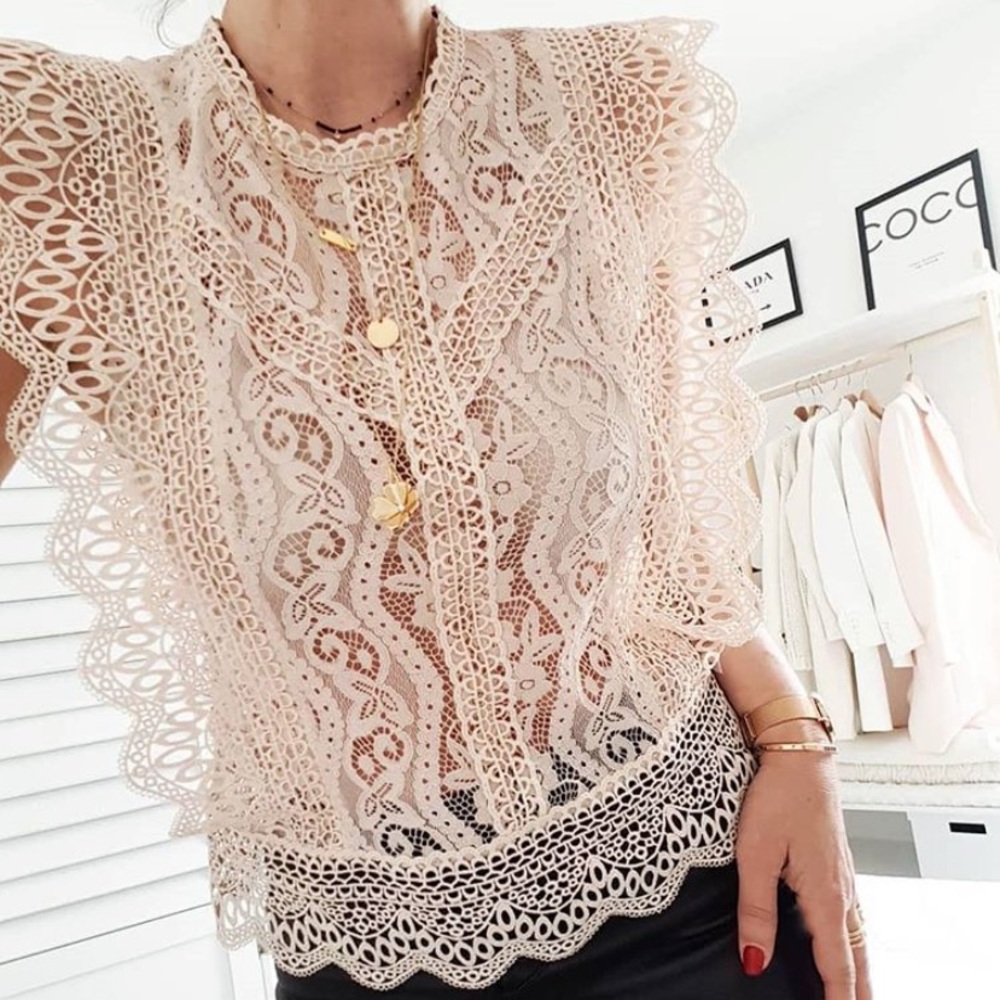 GORGEOUS ZARA Victorian Lace Blouse